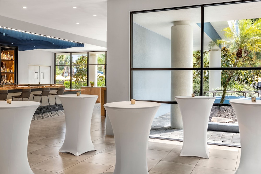 Delta Hotels by Marriott Orlando Celebration — Restaurant & bars in Kissimmee, Florida