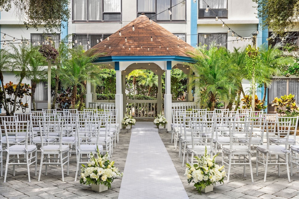 Delta Hotels by Marriott Orlando Celebration — Hotel building in Kissimmee, Florida