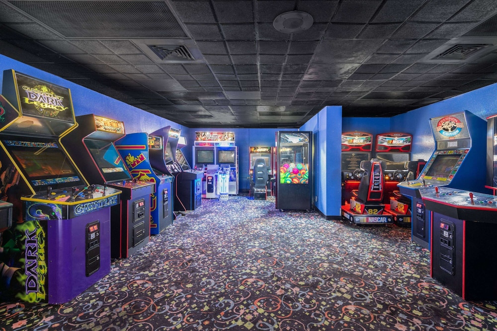 Ramada by Wyndham Kissimmee Gateway — Attractions for children in Kissimmee, Florida