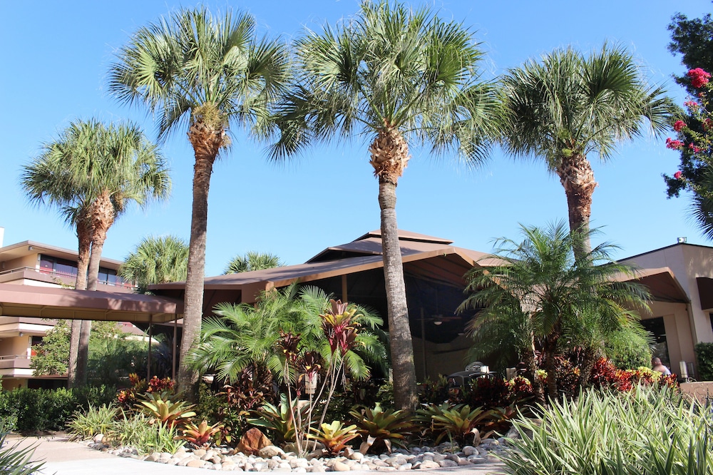 Rosen Inn at Pointe Orlando — Hotel building in Orlando, Florida