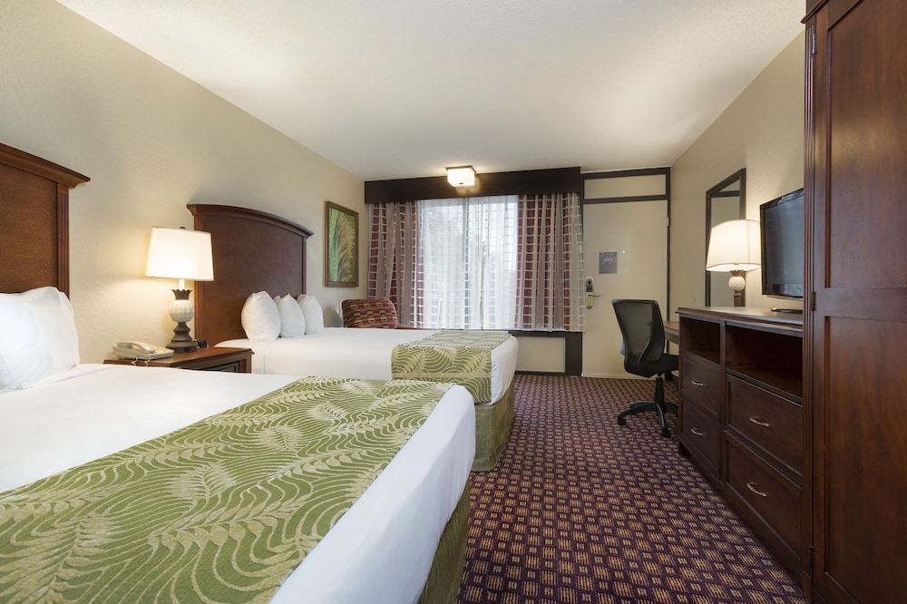 Rosen Inn at Pointe Orlando — Hotel rooms in Orlando, Florida