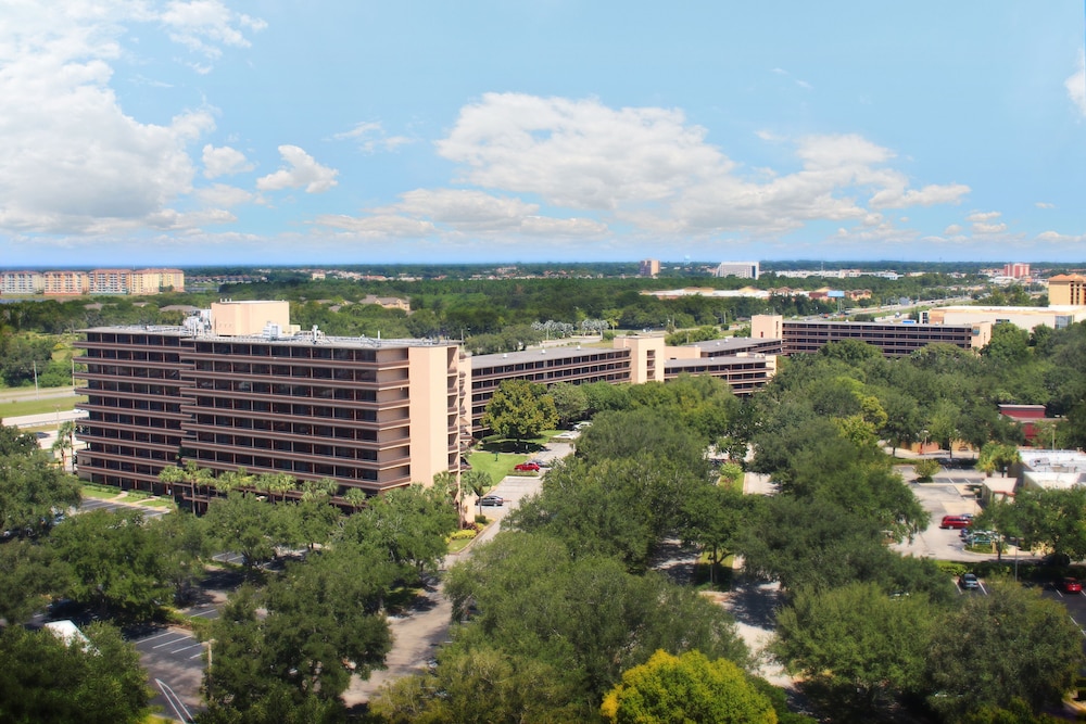 Rosen Inn at Pointe Orlando — Hotel building in Orlando, Florida