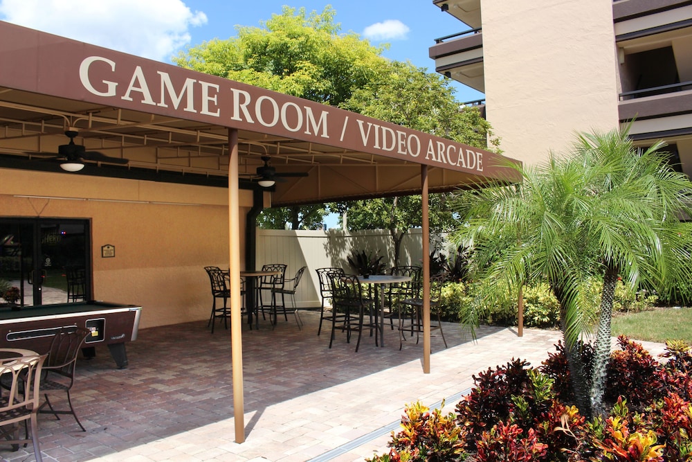 Rosen Inn at Pointe Orlando — Sports & recreation in Orlando, Florida