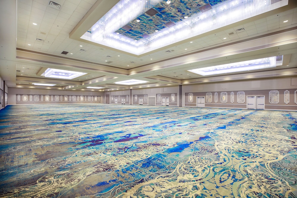 Rosen Plaza on International Drive — Hotel building in Orlando, Florida