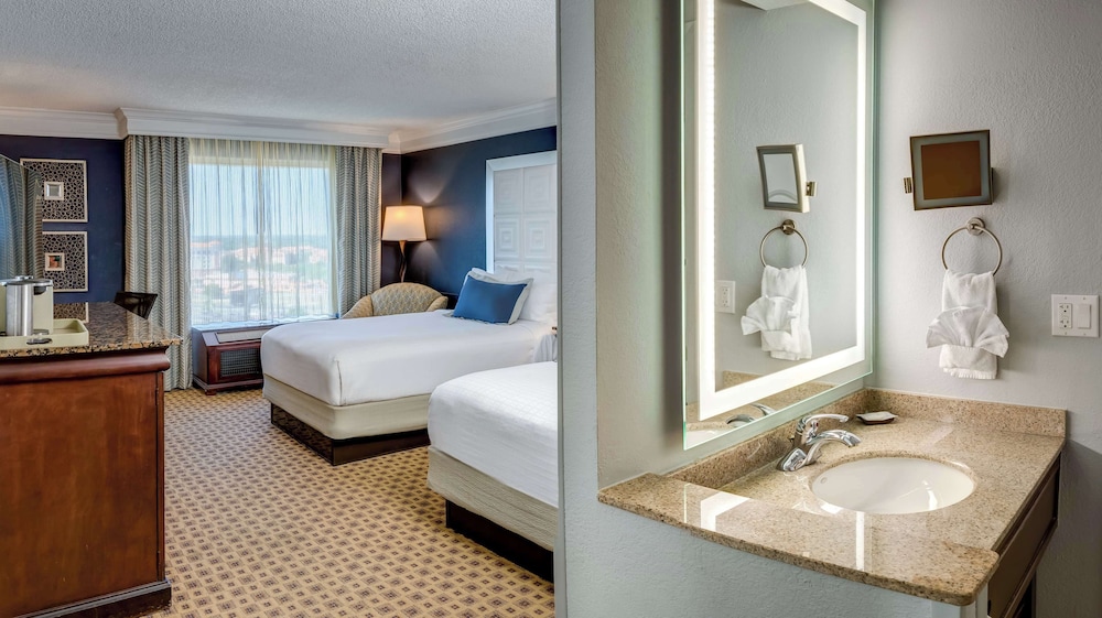 Rosen Plaza on International Drive — Hotel rooms in Orlando, Florida