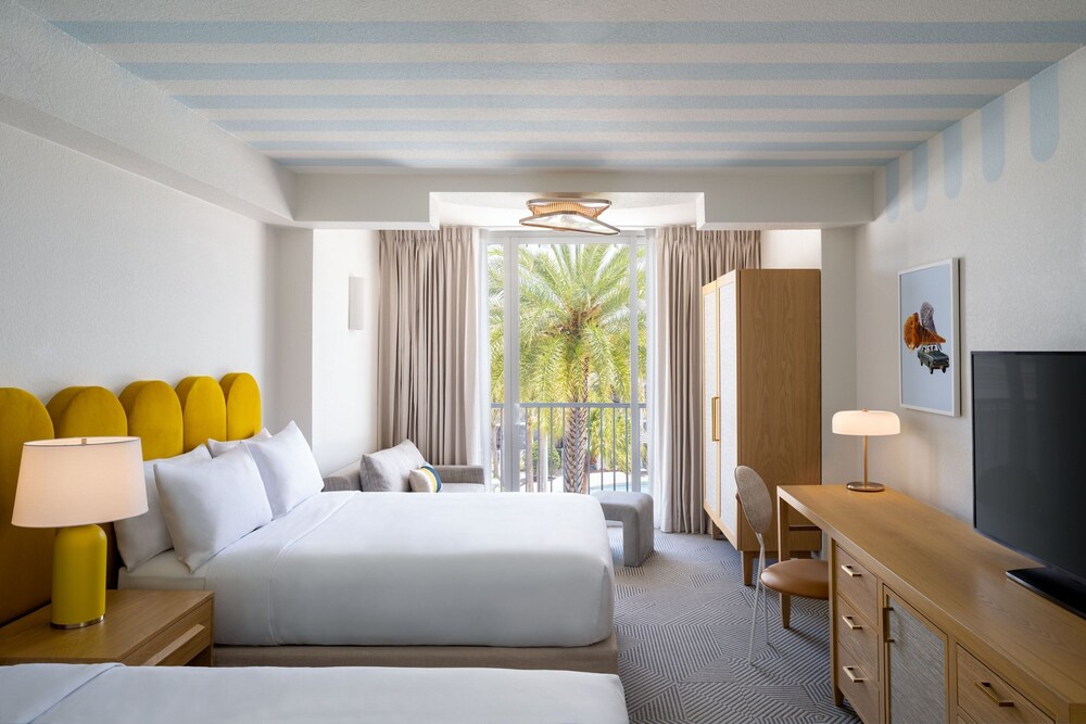 Renaissance Orlando Resort – Disney Springs® Area — Hotel rooms in Lake Buena Vista, Florida