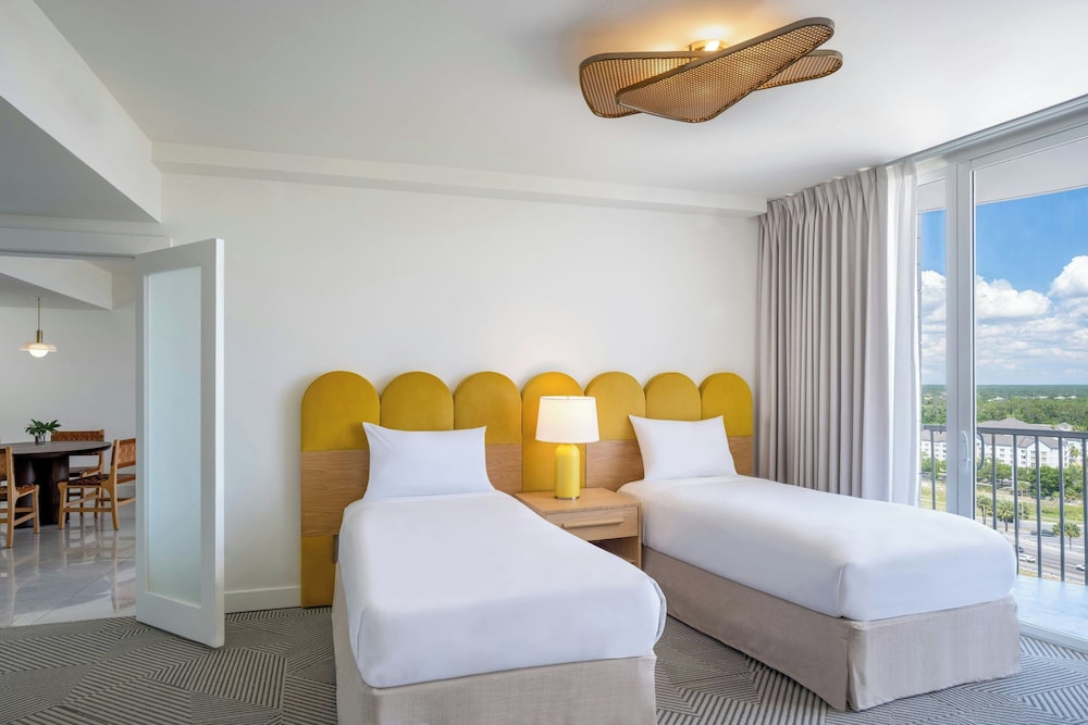 Renaissance Orlando Resort – Disney Springs® Area — Hotel rooms in Lake Buena Vista, Florida
