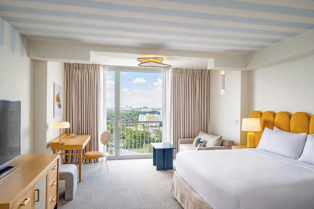 Renaissance Orlando Resort – Disney Springs® Area — Hotel rooms in Lake Buena Vista, Florida