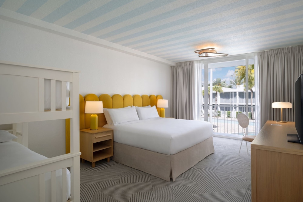 Renaissance Orlando Resort – Disney Springs® Area — Hotel rooms in Lake Buena Vista, Florida