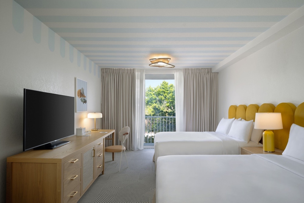 Renaissance Orlando Resort – Disney Springs® Area — Hotel rooms in Lake Buena Vista, Florida