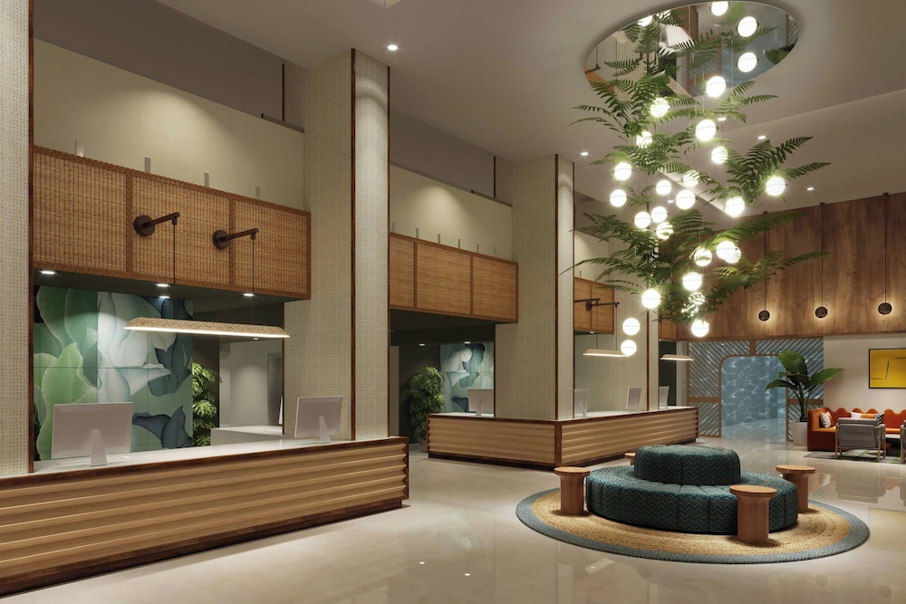 Renaissance Orlando Resort – Disney Springs® Area — Hotel building in Lake Buena Vista, Florida