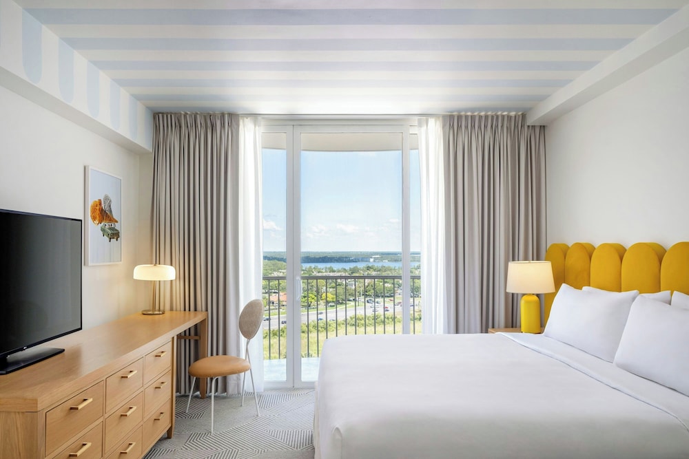 Renaissance Orlando Resort – Disney Springs® Area — Hotel rooms in Lake Buena Vista, Florida