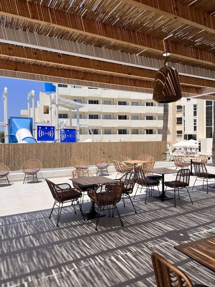 Toxotis Hotel — Restaurant & bars in Protaras, Famagusta Region