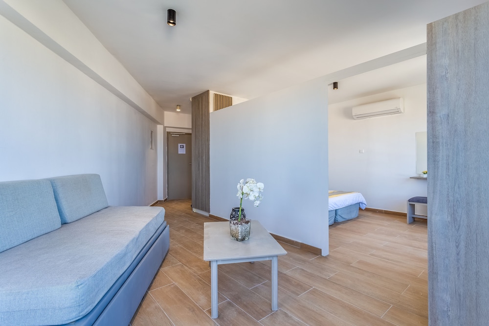 Toxotis Hotel — Hotel rooms in Protaras, Famagusta Region