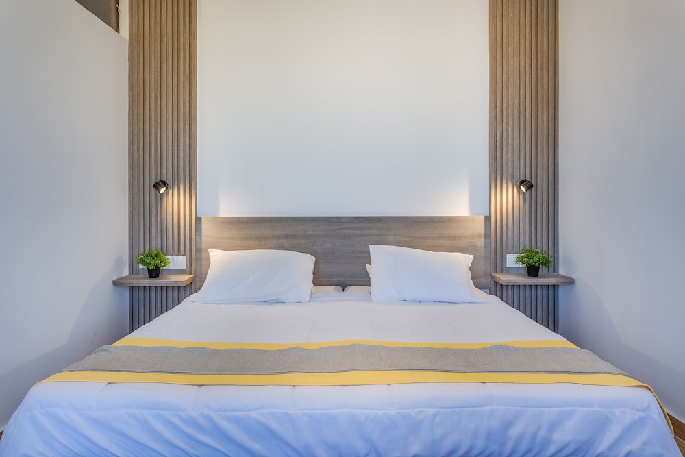 Toxotis Hotel — Hotel rooms in Protaras, Famagusta Region