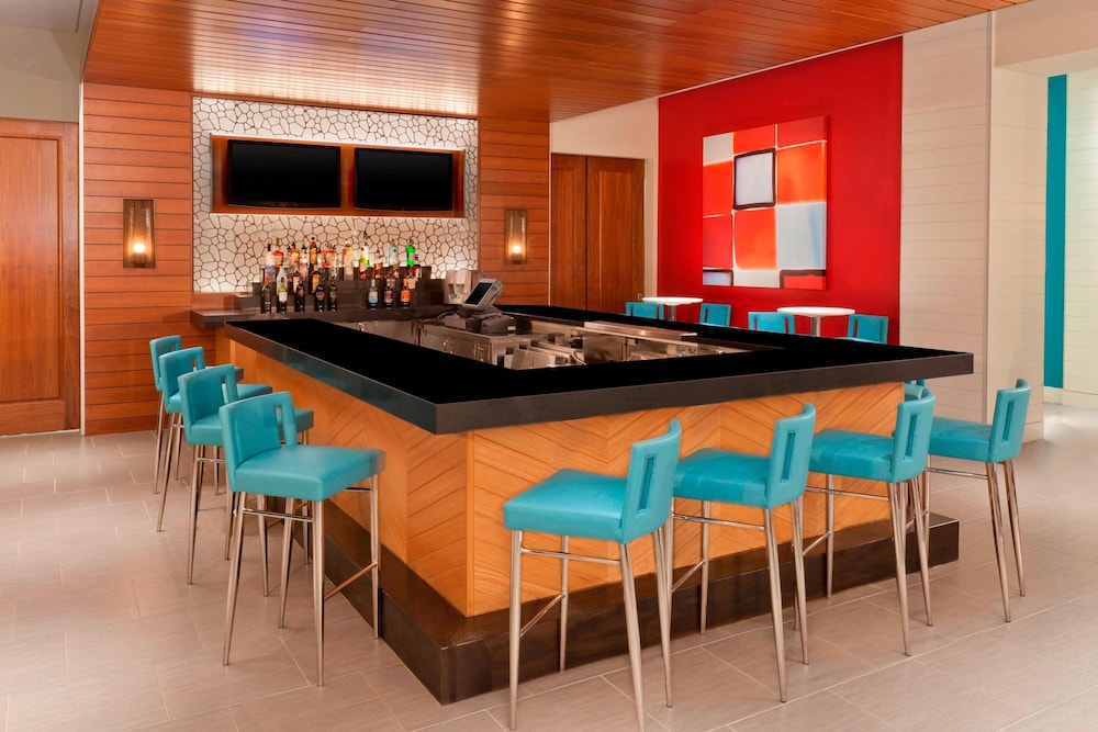 Sheraton Orlando Lake Buena Vista Resort - NEWLY RENOVATED! — Restaurant & bars in Orlando, Florida