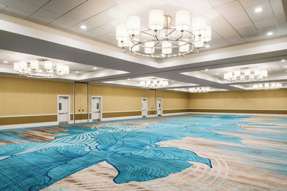 Sheraton Orlando Lake Buena Vista Resort - NEWLY RENOVATED! — Swimming pool in Orlando, Florida