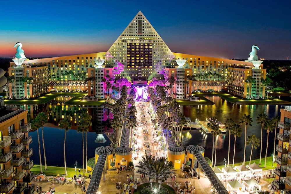 Walt Disney World Dolphin — Attractions in the area in Walt Disney World Resort, Florida