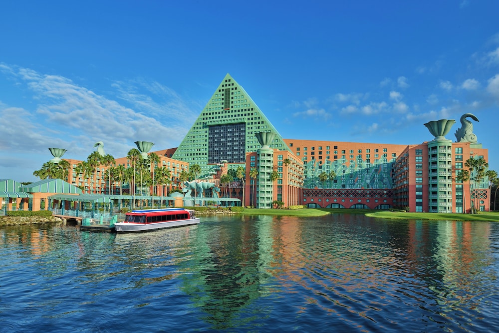 Walt Disney World Dolphin — Hotel building in Walt Disney World Resort, Florida