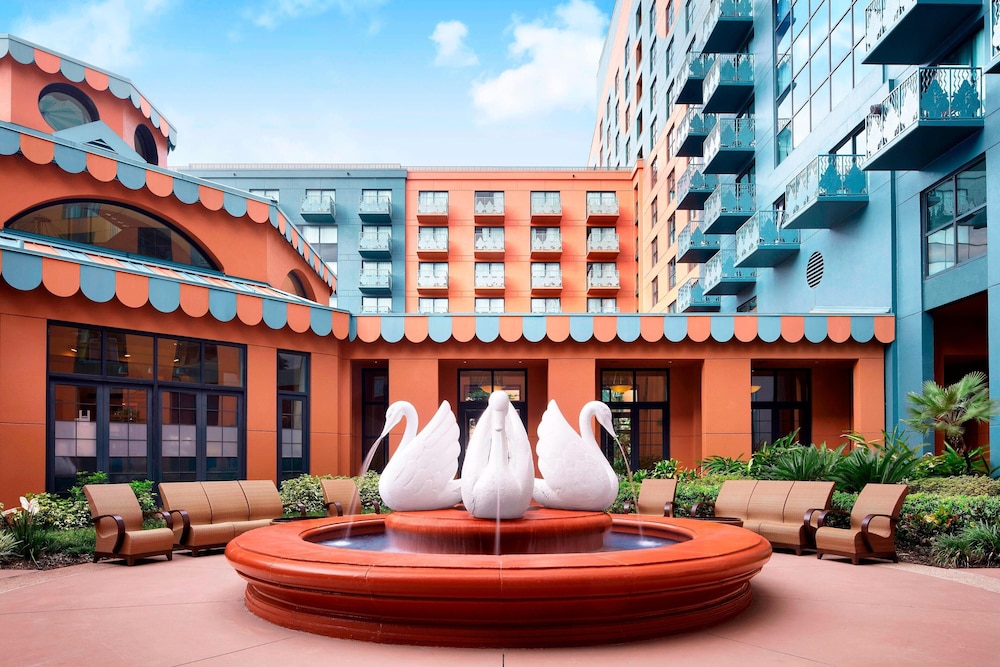 Walt Disney World Swan — Hotel building in Walt Disney World Resort, Florida