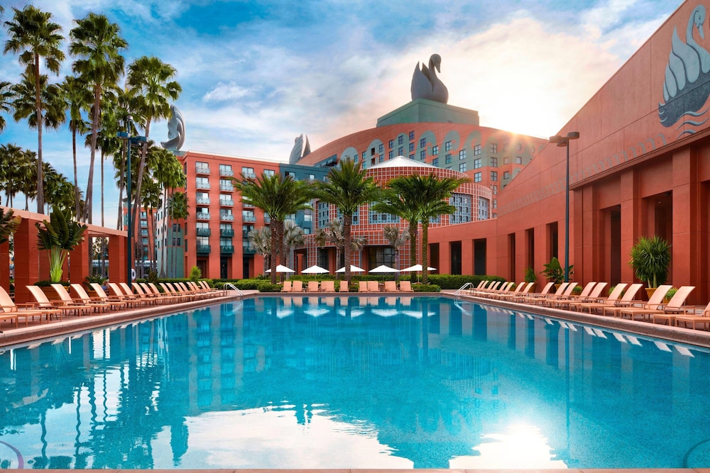 Walt Disney World Swan — Hotel building in Walt Disney World Resort, Florida