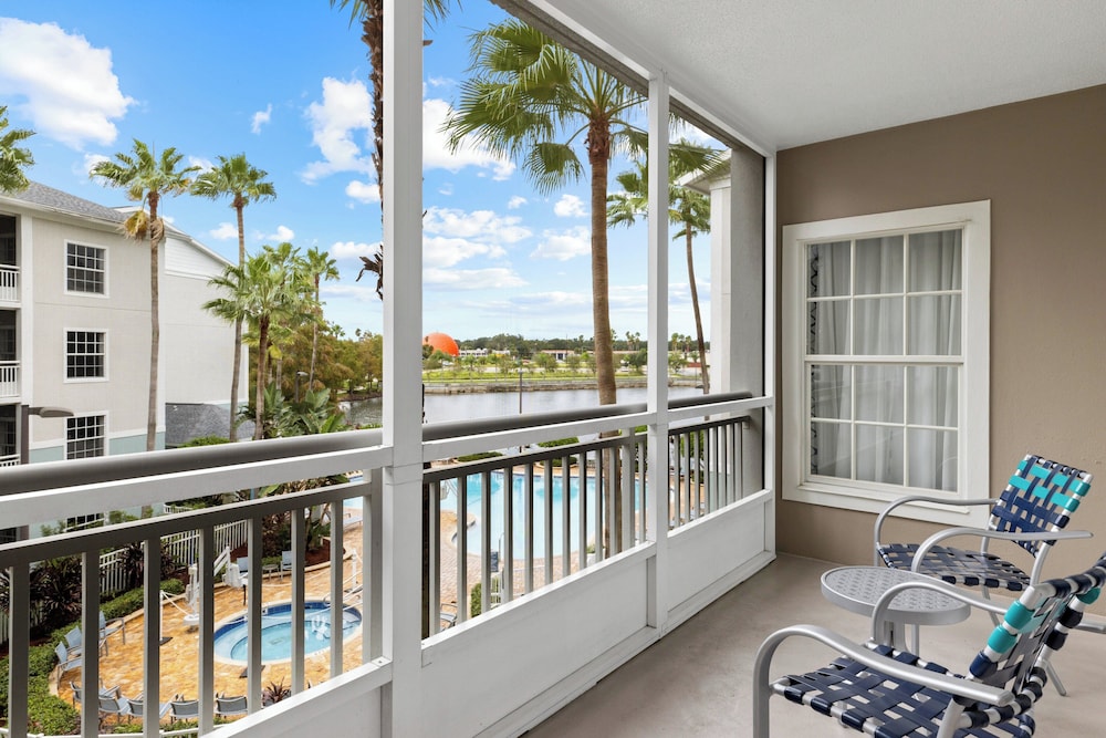 Club Wyndham Cypress Palms — Hotel rooms in Kissimmee, Florida
