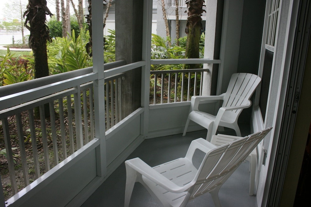 Club Wyndham Cypress Palms — Hotel rooms in Kissimmee, Florida
