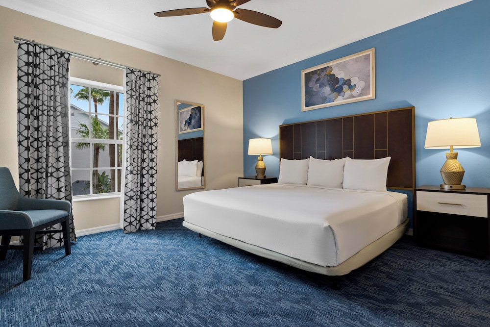 Club Wyndham Cypress Palms — Hotel rooms in Kissimmee, Florida
