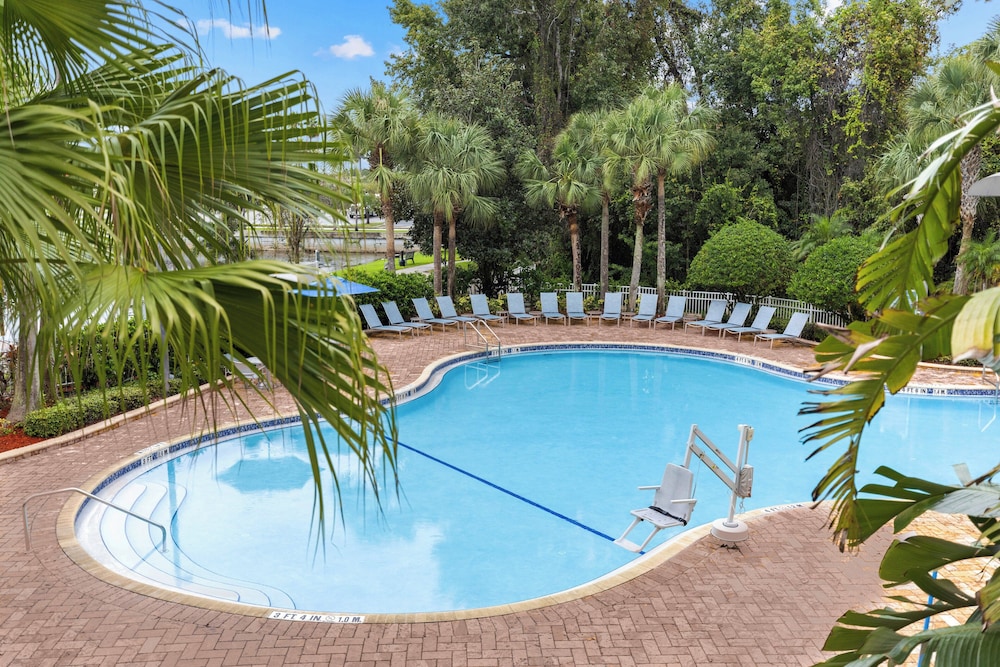 Club Wyndham Cypress Palms — Swimming pool in Kissimmee, Florida