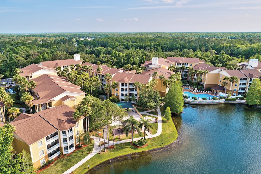 Club Wyndham Cypress Palms — Hotel building in Kissimmee, Florida