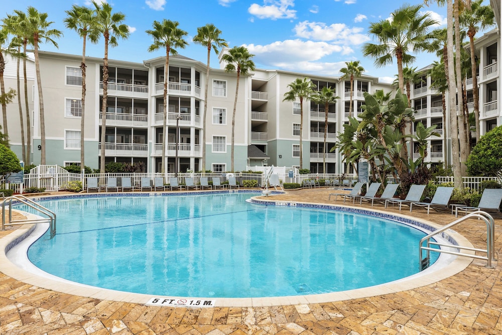 Club Wyndham Cypress Palms — Swimming pool in Kissimmee, Florida