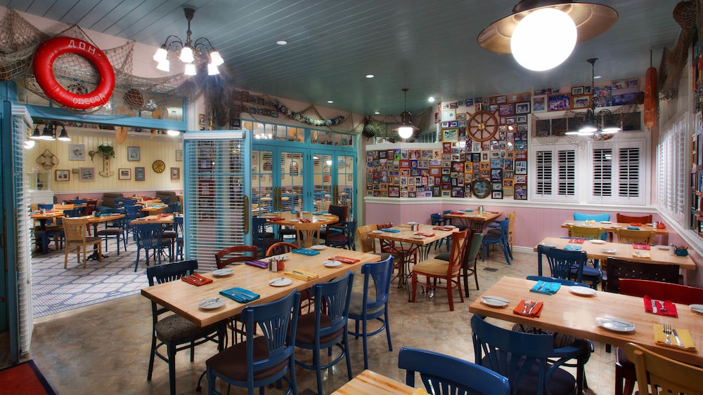Disney's Old Key West Resort — Restaurant & bars in Lake Buena Vista, Florida