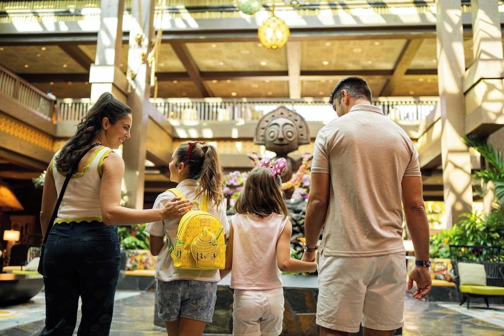 Disney's Polynesian Village Resort — Hotel building in Walt Disney World Resort, Florida