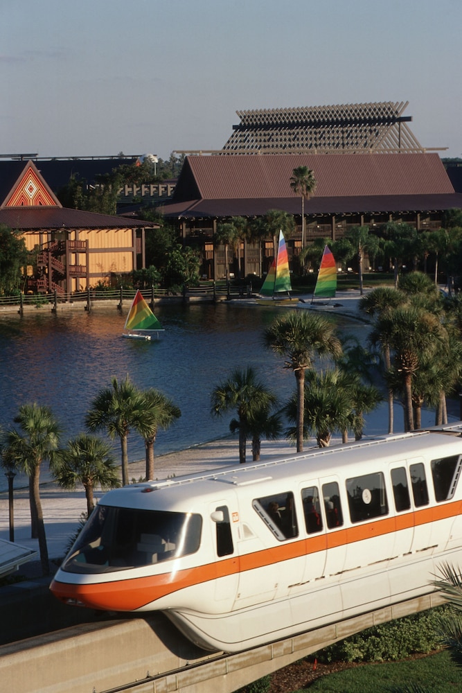 Disney's Polynesian Village Resort — Hotel building in Walt Disney World Resort, Florida