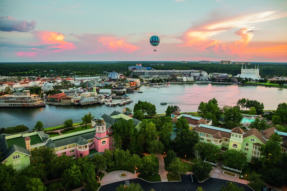 Disney's Saratoga Springs Resort & Spa — Attractions in the area in Lake Buena Vista, Florida
