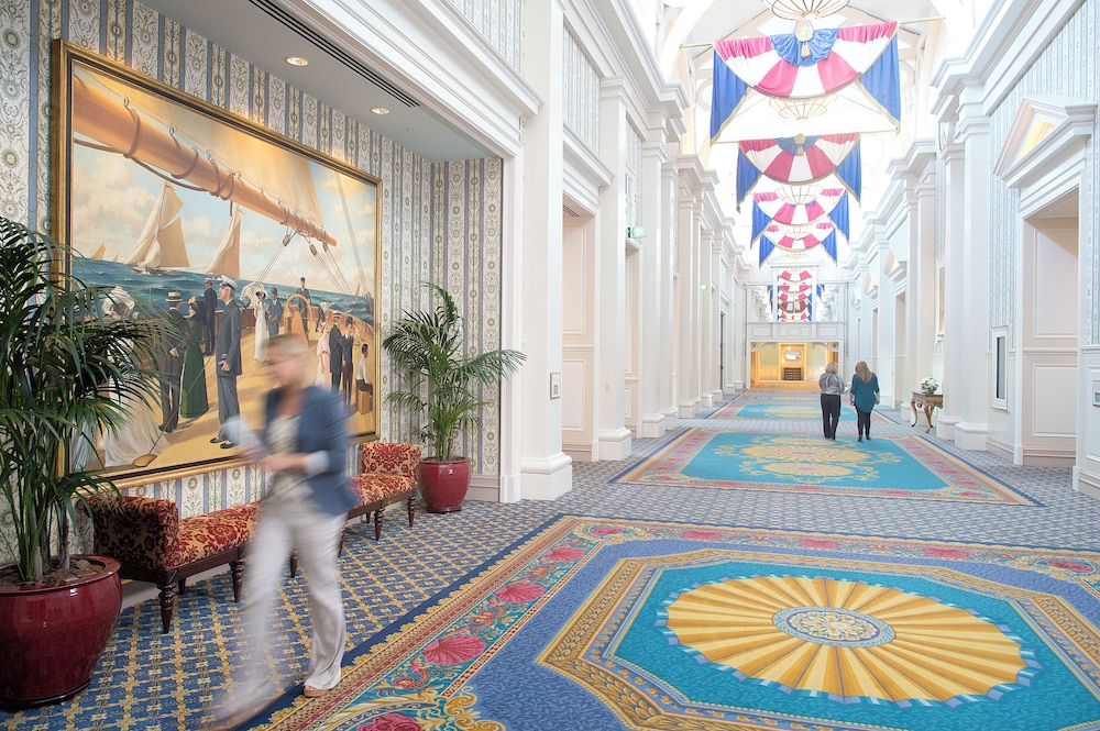 Disney's Yacht Club Resort — Hotel building in Walt Disney World Resort, Florida