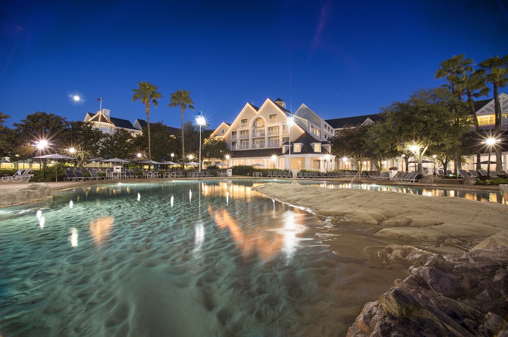 Disney's Yacht Club Resort — Swimming pool in Walt Disney World Resort, Florida