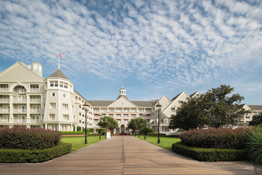 Disney's Yacht Club Resort — Hotel building in Walt Disney World Resort, Florida