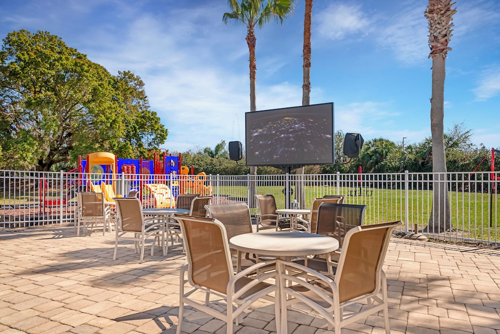 Orlando International Drive North Hotel — Swimming pool in Orlando, Florida