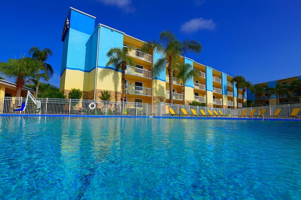 Orlando International Drive North Hotel — Swimming pool in Orlando, Florida