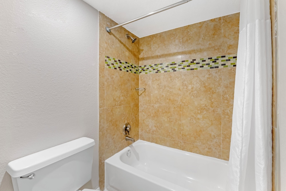 Orlando International Drive North Hotel — Hotel rooms in Orlando, Florida