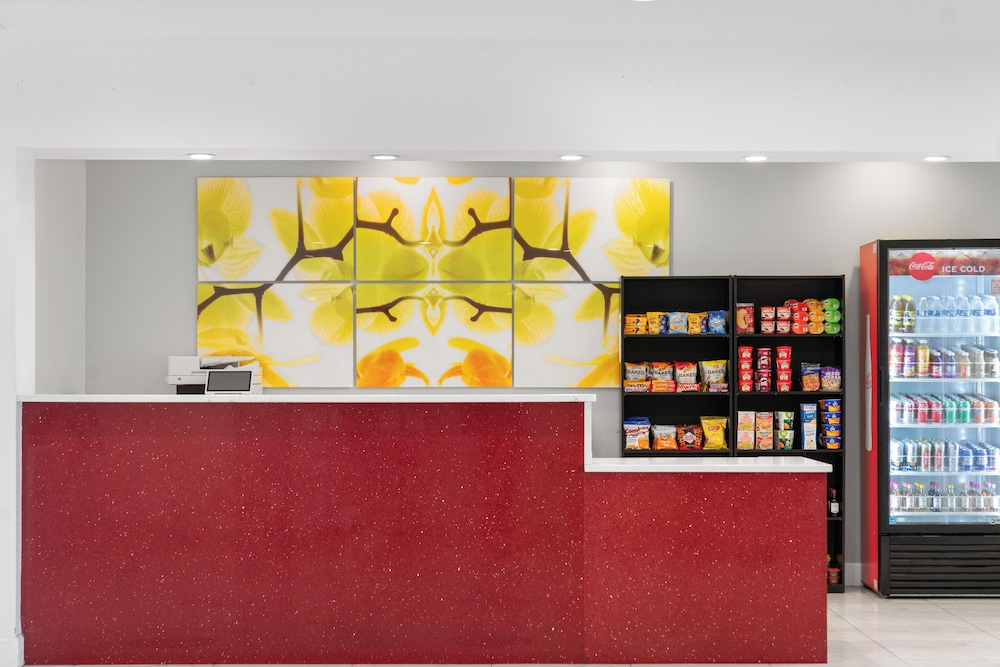Orlando International Drive North Hotel — Restaurant & bars in Orlando, Florida