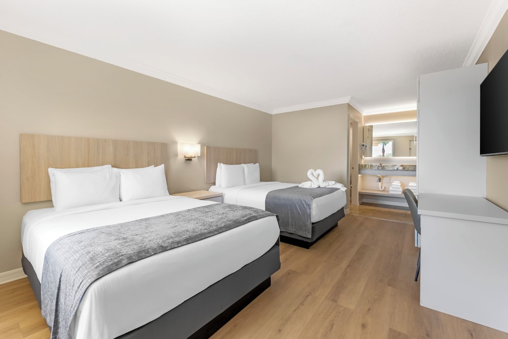 Orlando International Drive North Hotel — Hotel rooms in Orlando, Florida