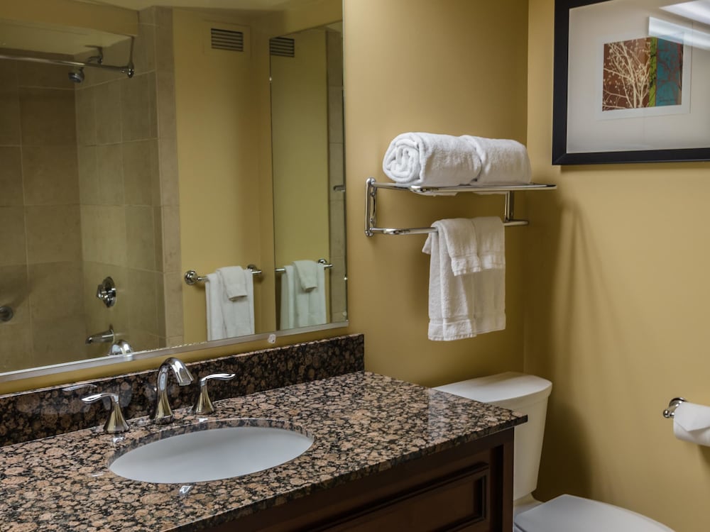 The Aquarius Casino Resort, BW Premier Collection — Hotel rooms in Laughlin, Nevada