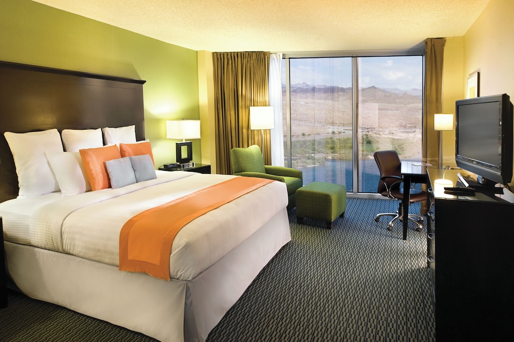 The Aquarius Casino Resort, BW Premier Collection — Hotel rooms in Laughlin, Nevada
