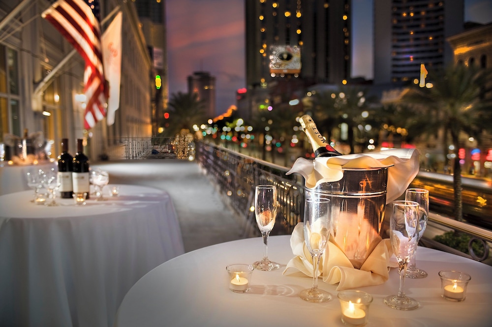Crowne Plaza New Orleans French Qtr - Astor by IHG — Restaurant & bars in New Orleans, Louisiana
