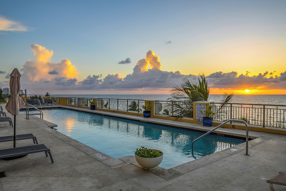 The Atlantic Hotel & Spa — Swimming pool in Fort Lauderdale, Florida
