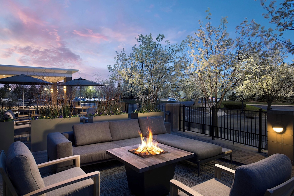 Auburn Hills Marriott Pontiac — Restaurant & bars in Pontiac, Michigan