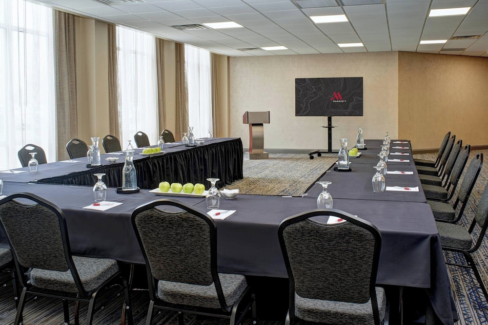 Auburn Hills Marriott Pontiac — Hotel building in Pontiac, Michigan