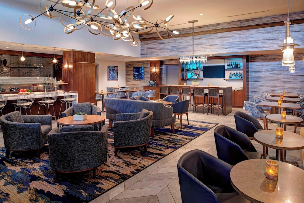 Auburn Hills Marriott Pontiac — Restaurant & bars in Pontiac, Michigan